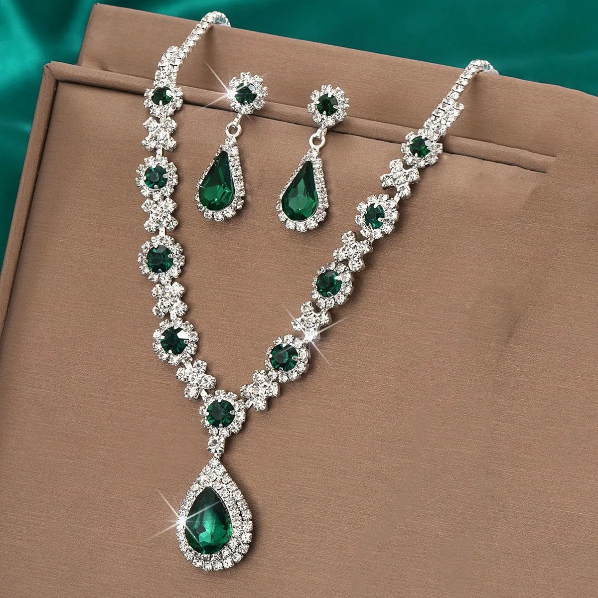 Elegant 3-Piece Crystal Droplet Necklace & Earrings Set for Women | Wedding & Evening Dress Jewelry