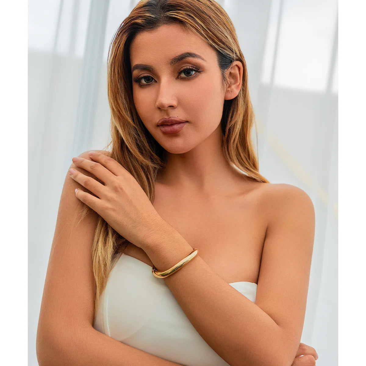 KMVEXO Round Smooth Bracelet Bangle – Minimalist Gold & Silver Charm Jewelry